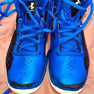 Boys Under Armour Basketball Shoes size 12C